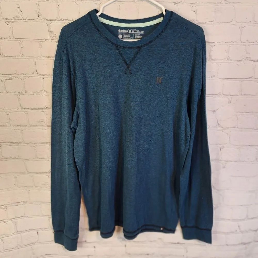 Men's Hurley longsleeve shirt, size Large